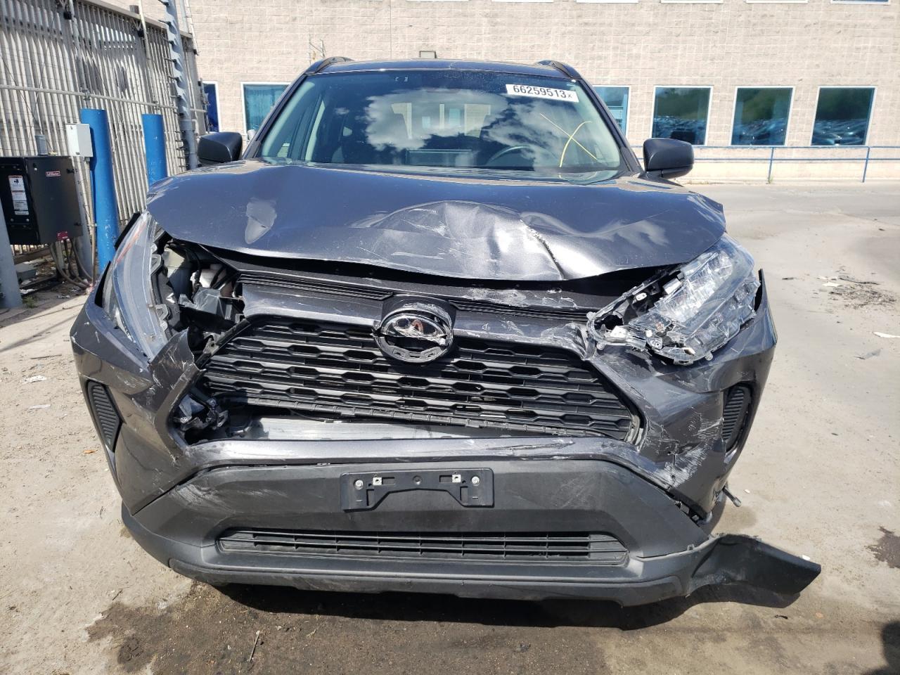 2021 TOYOTA RAV4 LE - Фото 5