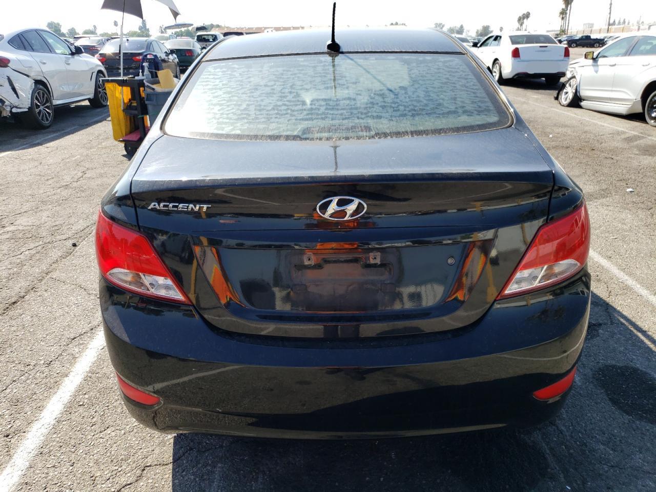 2016 HYUNDAI ACCENT SE - Фото 6