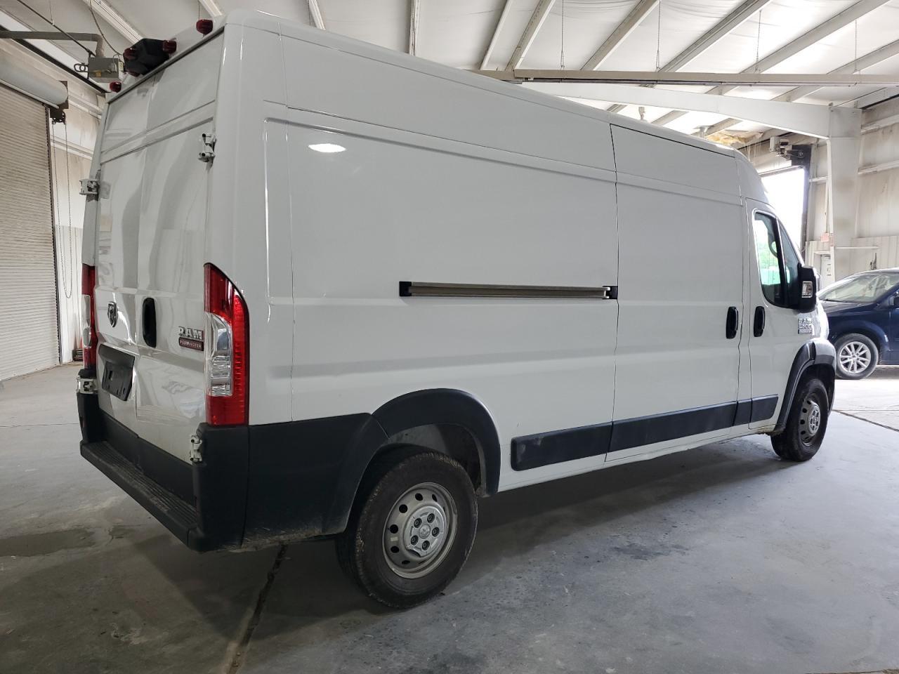 2021 RAM PROMASTER - Фото 3