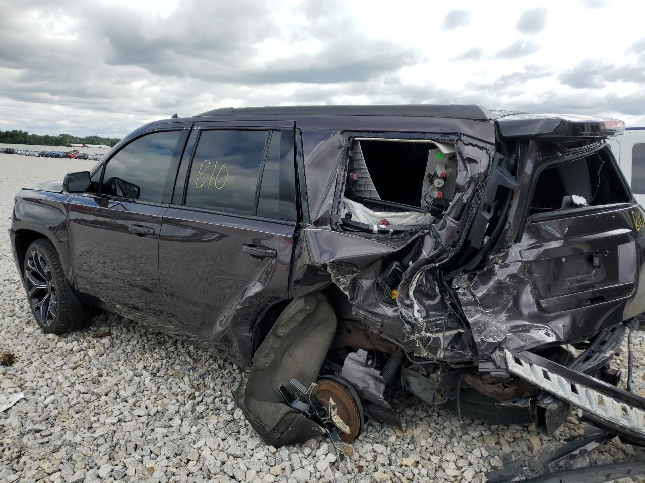 2015 CHEVROLET TAHOE K150 - Фото 2