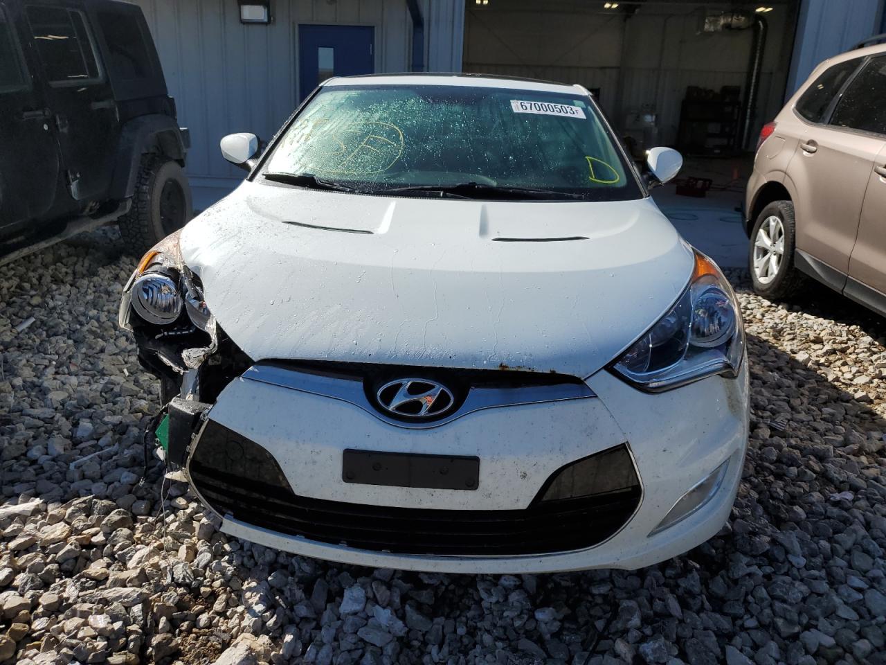 2013 HYUNDAI VELOSTER - Image 5