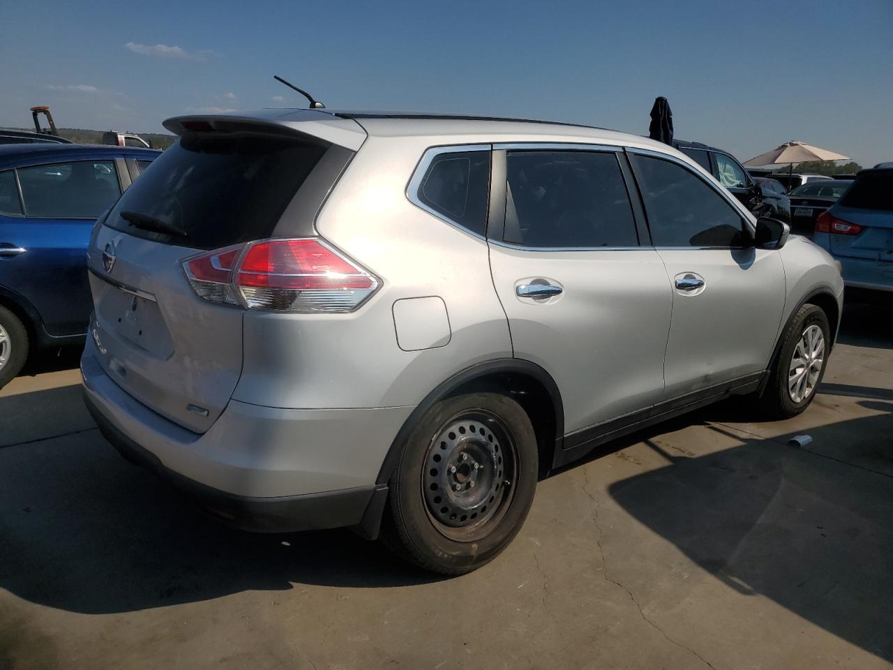 2014 NISSAN ROGUE S - Фото 3