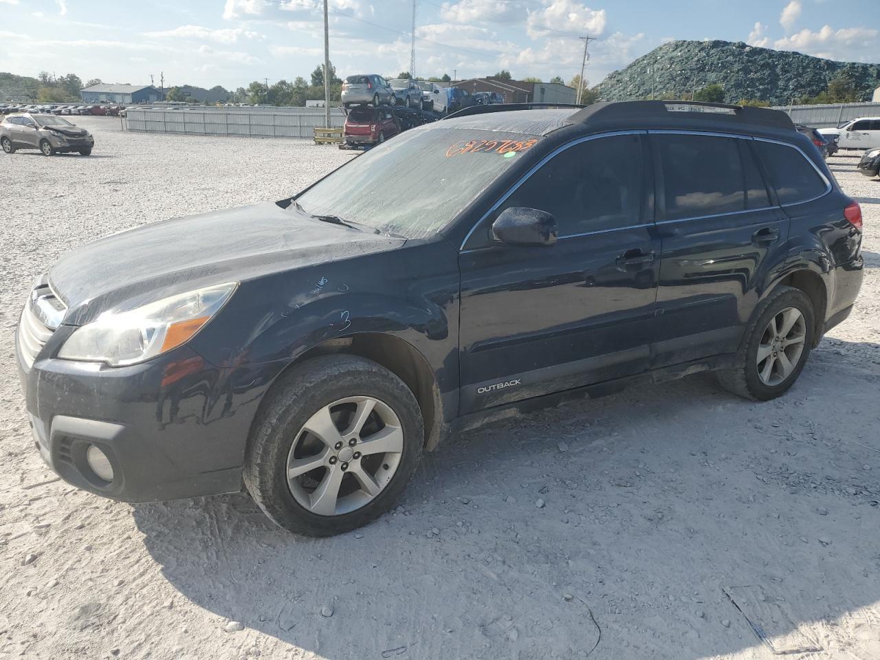 2013 SUBARU OUTBACK 2. car image