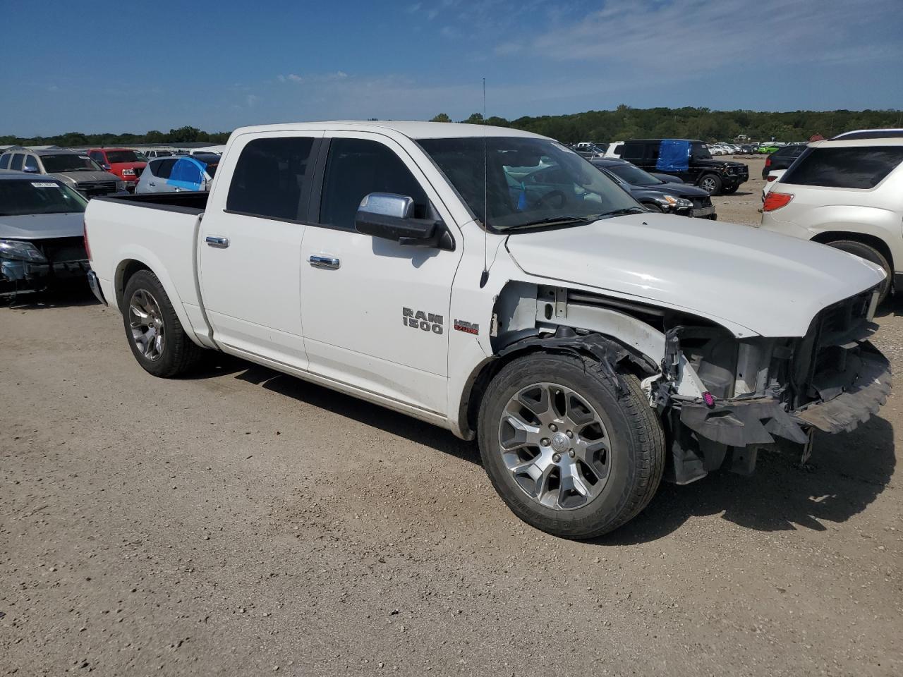 2015 RAM 1500 LARAM - Image 4