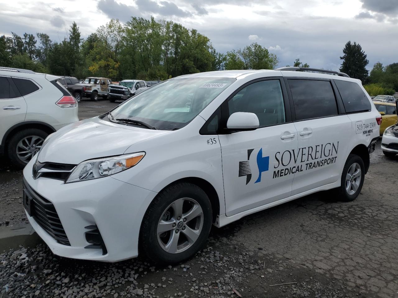 2020 TOYOTA SIENNA LE