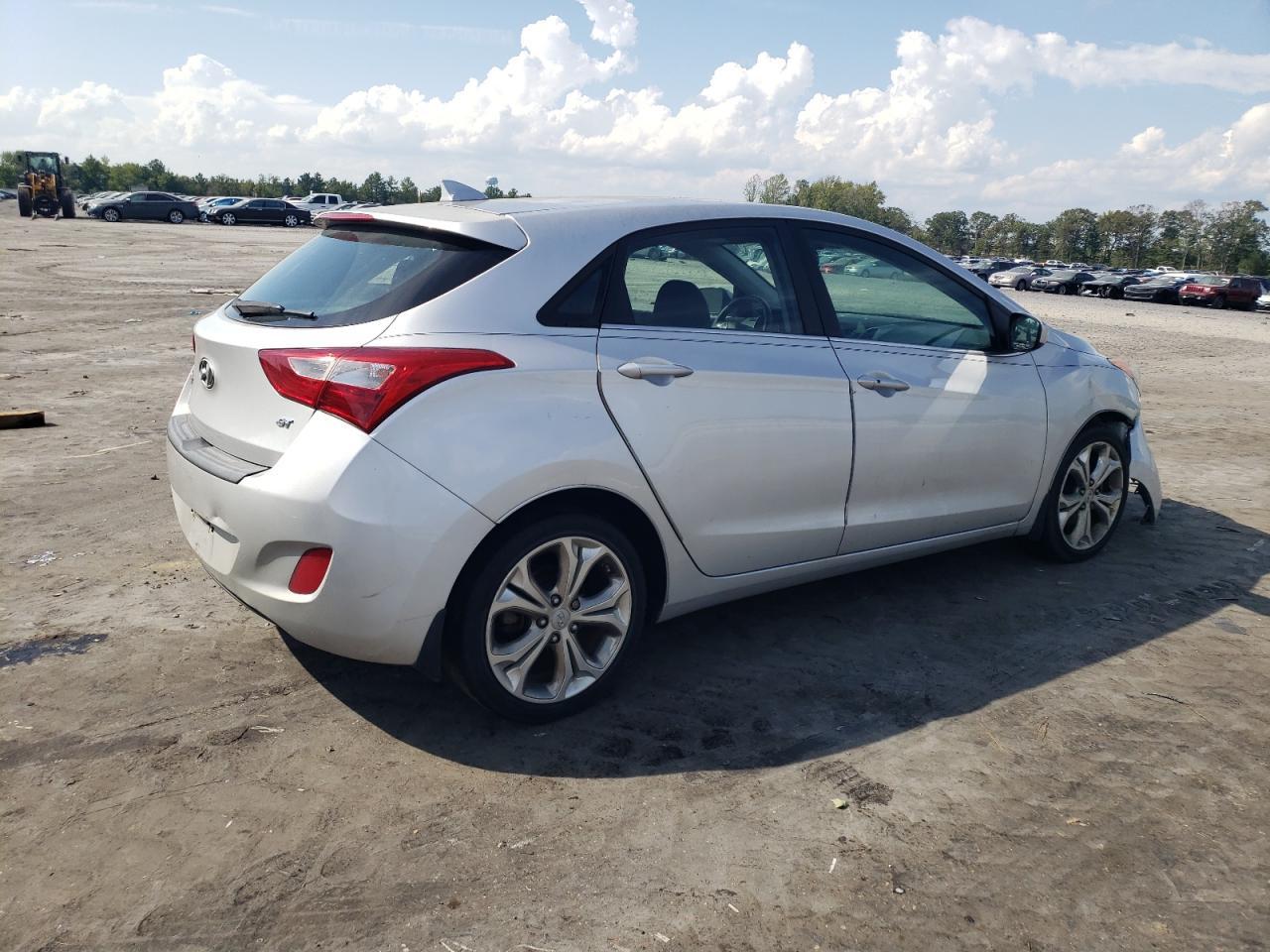 2013 HYUNDAI ELANTRA GT - Фото 3