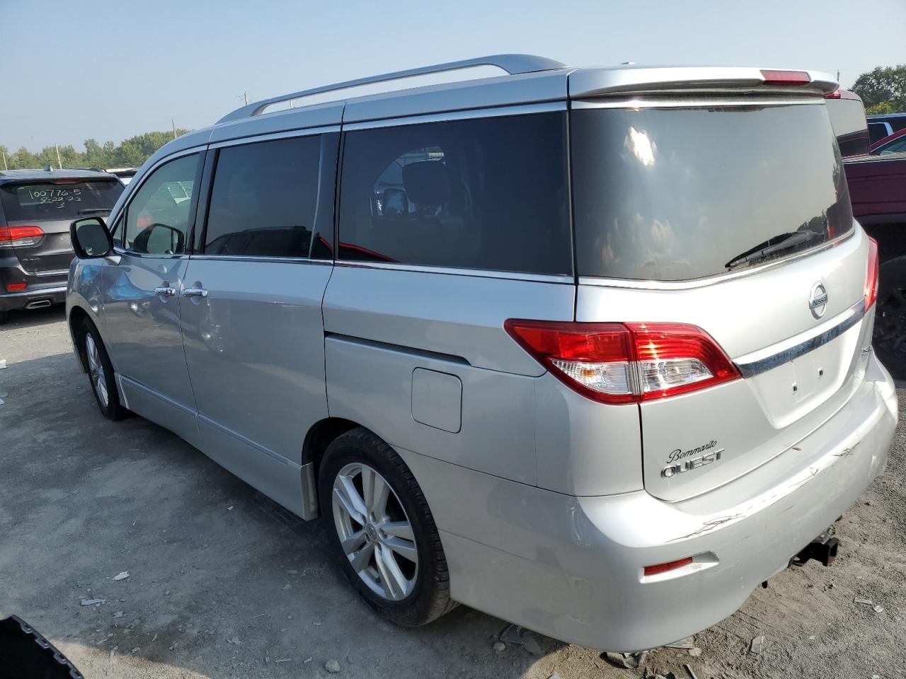 2014 NISSAN QUEST S - Фото 2