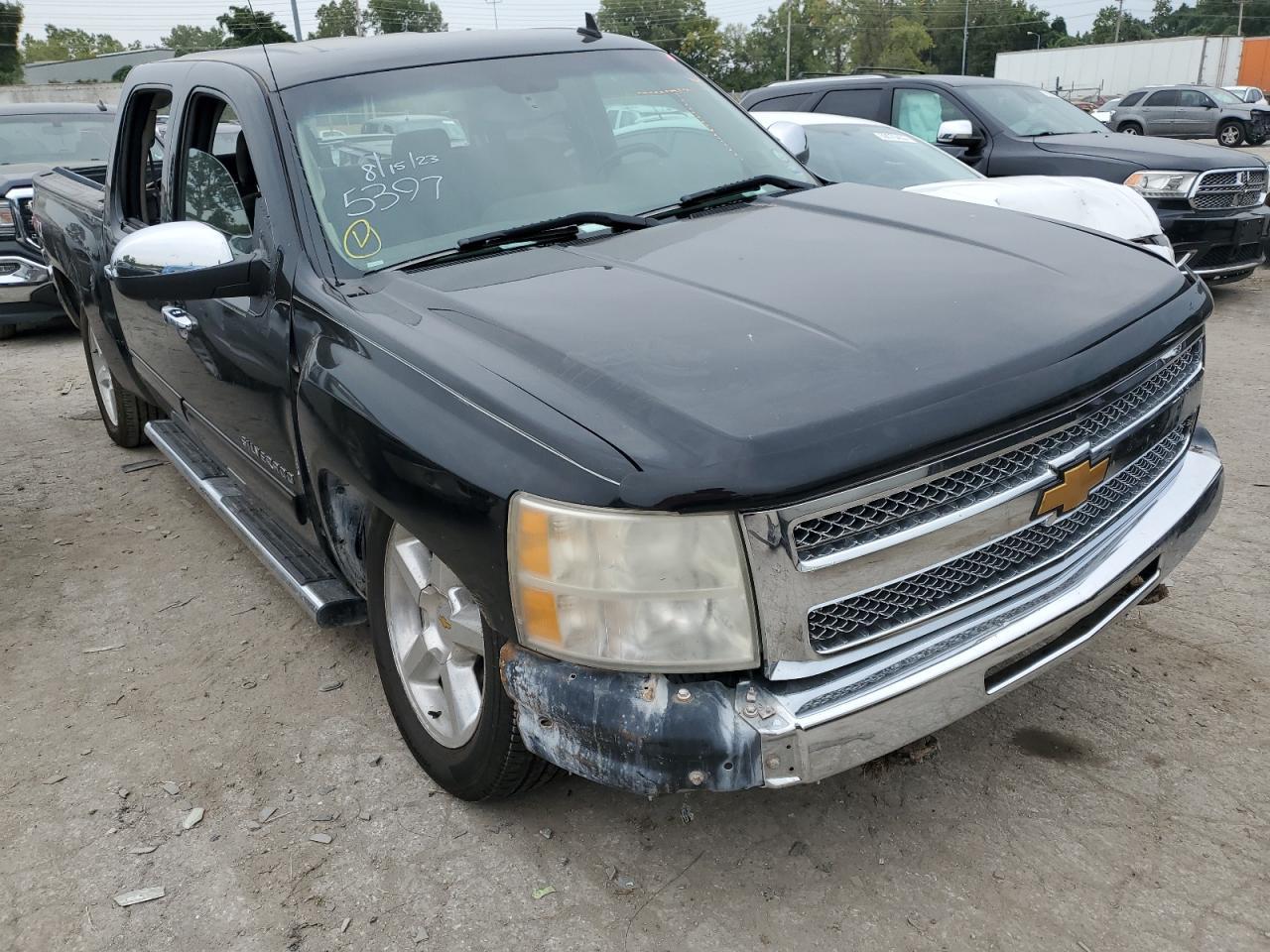 2013 CHEVROLET SILVERADO - Image 4