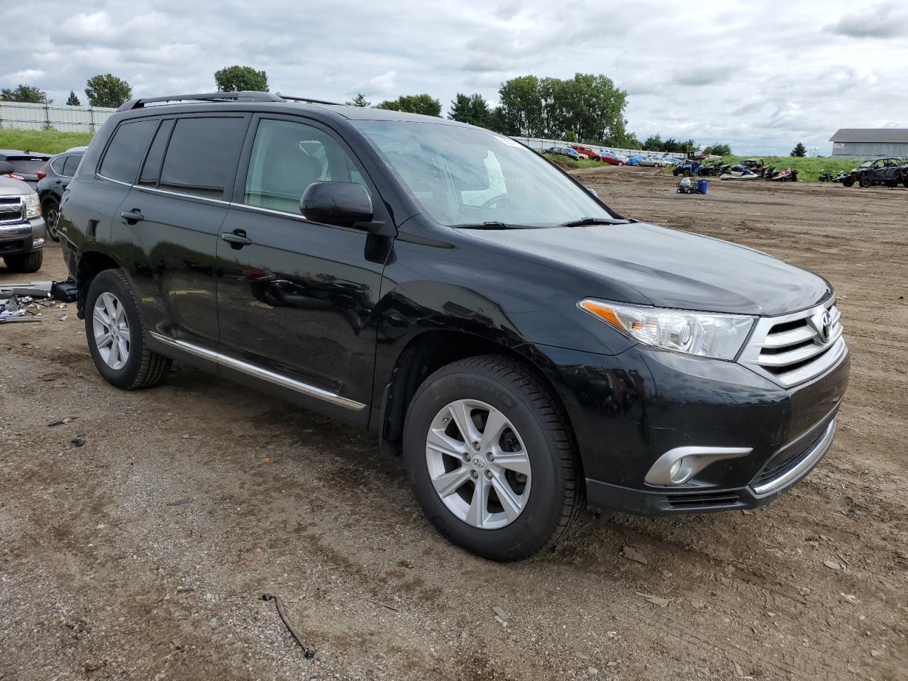 2011 TOYOTA HIGHLANDER - Фото 4