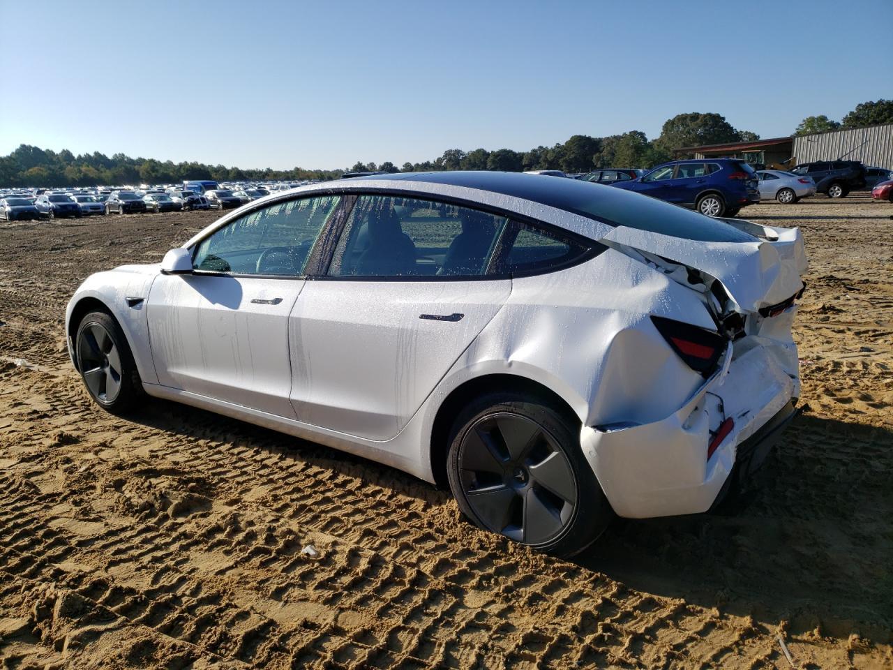 2022 TESLA MODEL 3 - Фото 2