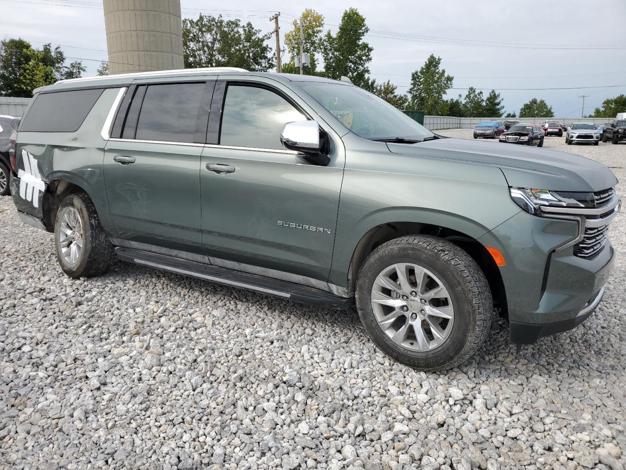 2023 CHEVROLET SUBURBAN C - Image 4