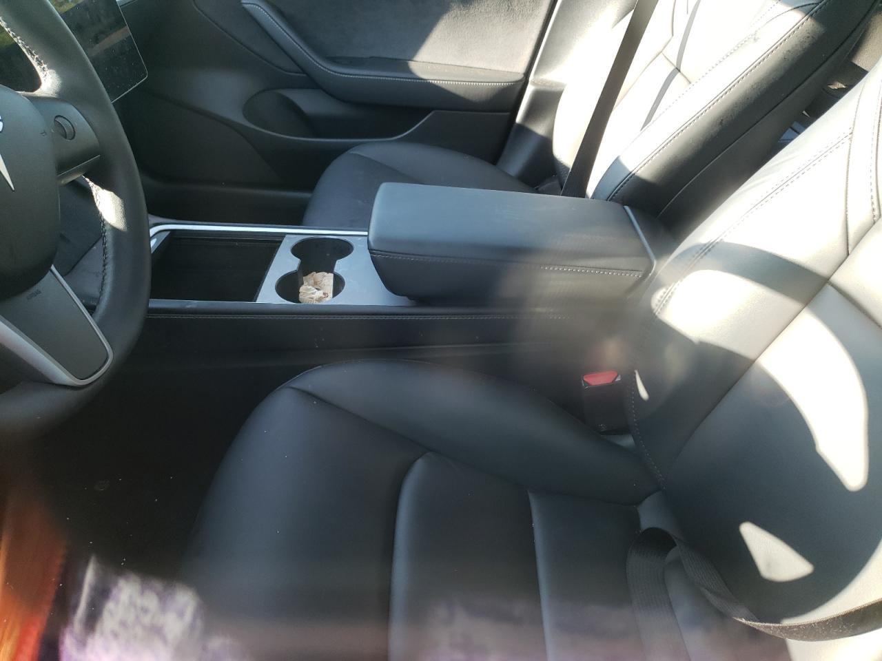 2022 TESLA MODEL 3 - Фото 7