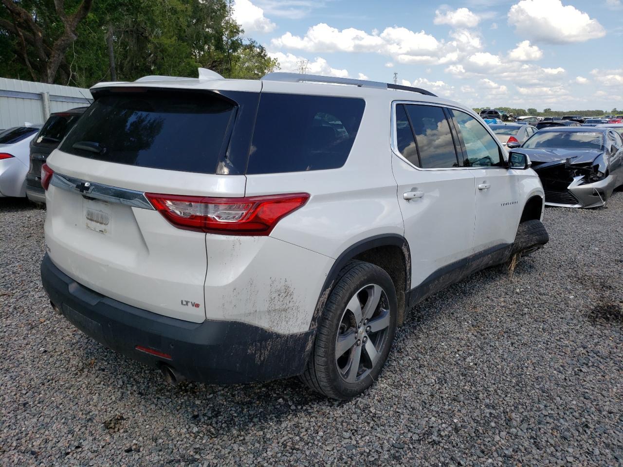 2018 CHEVROLET TRAVERSE L - Фото 3