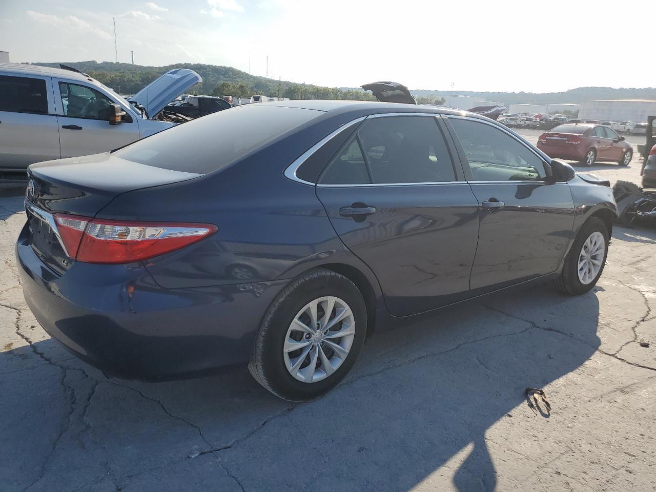 2017 TOYOTA CAMRY LE - Image 3