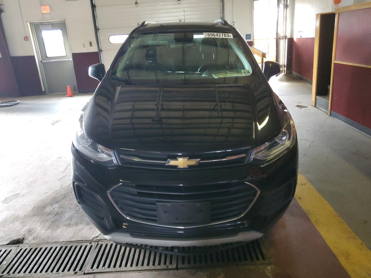 2019 CHEVROLET TRAX 1LT - Фото 5