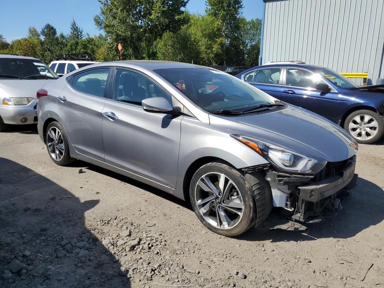 2014 HYUNDAI ELANTRA SE - Image 4