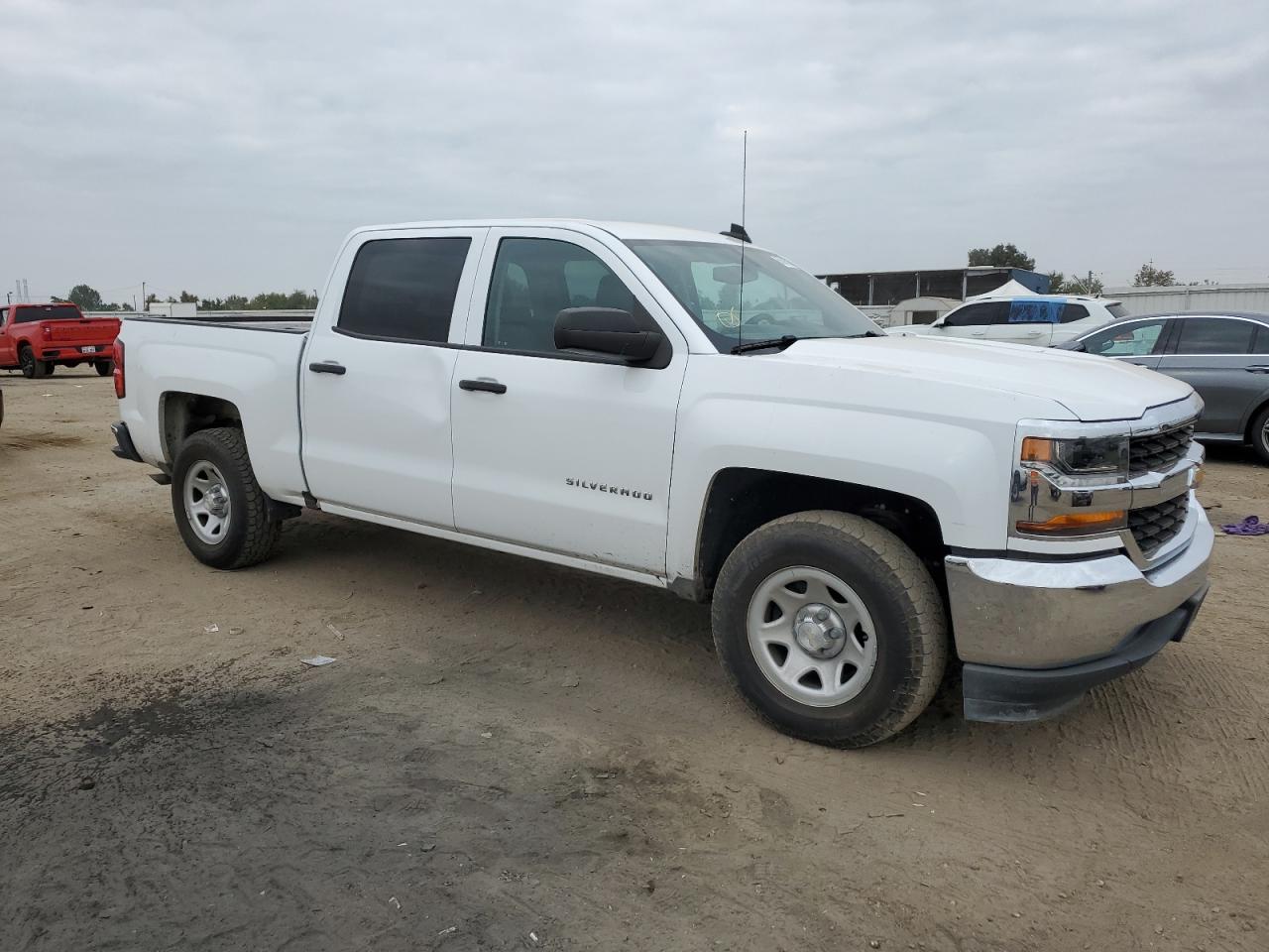 2018 CHEVROLET SILVERADO - Фото 4