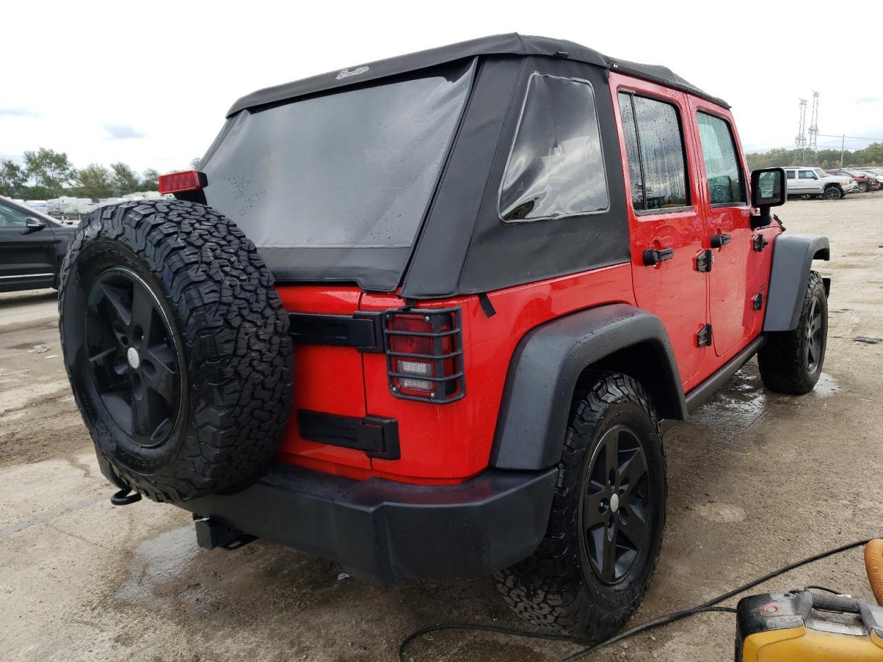 2017 JEEP WRANGLER U - Image 3