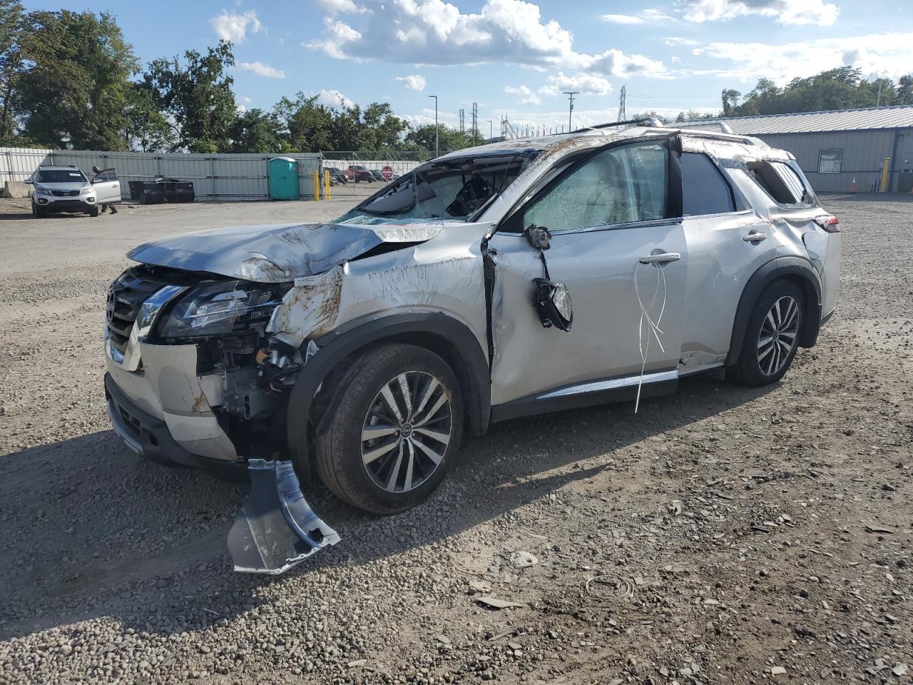 2023 NISSAN PATHFINDER