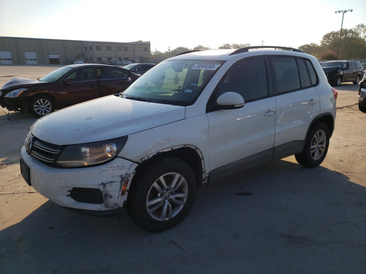 2015 VOLKSWAGEN TIGUAN S