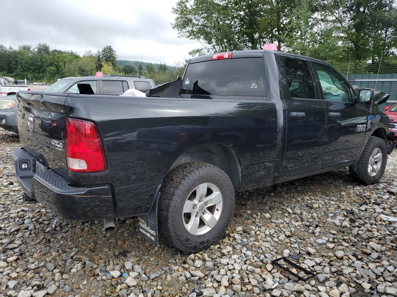 2017 RAM 1500 ST - Фото 3