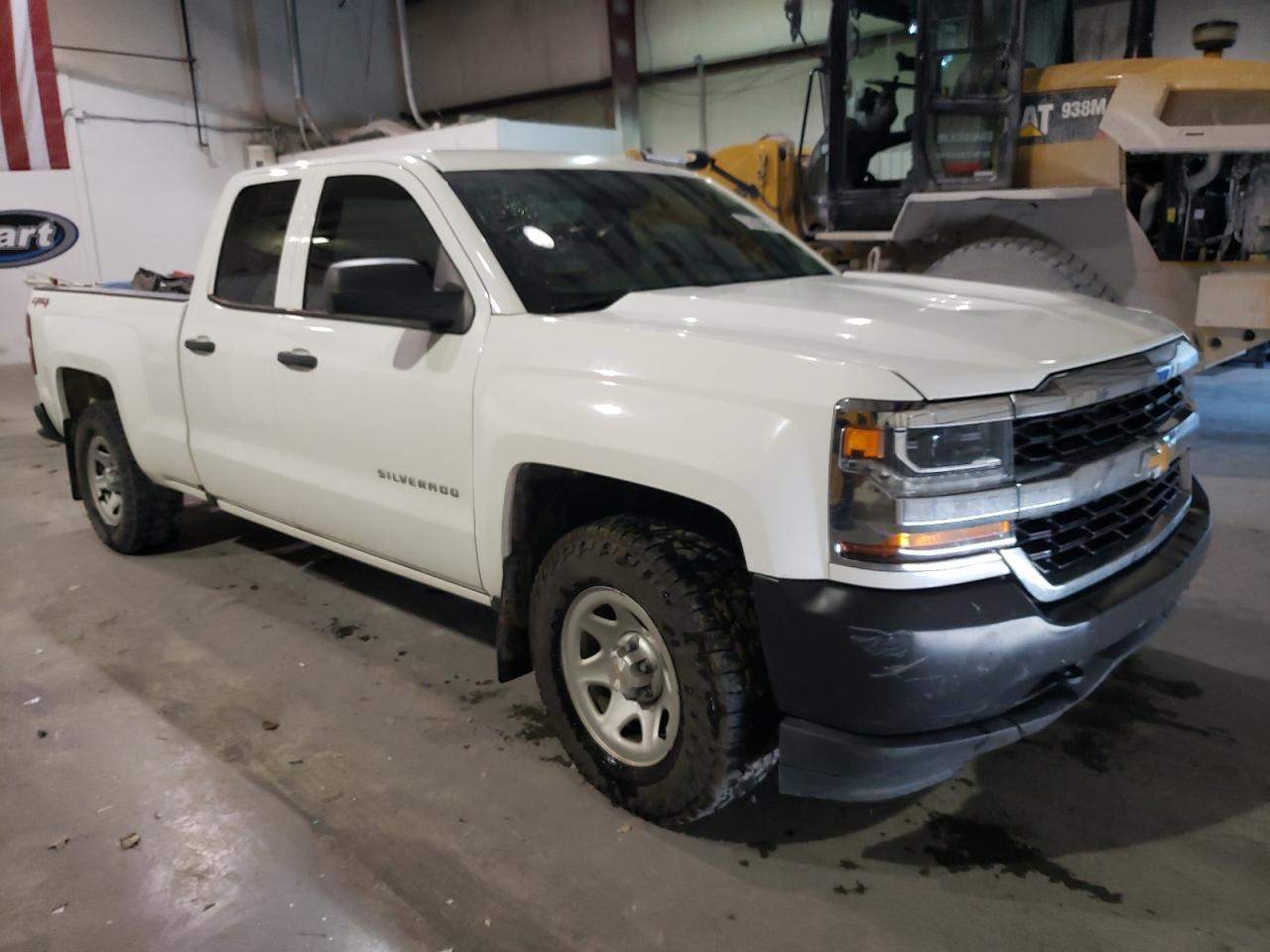 2019 CHEVROLET SILVERADO - Фото 4