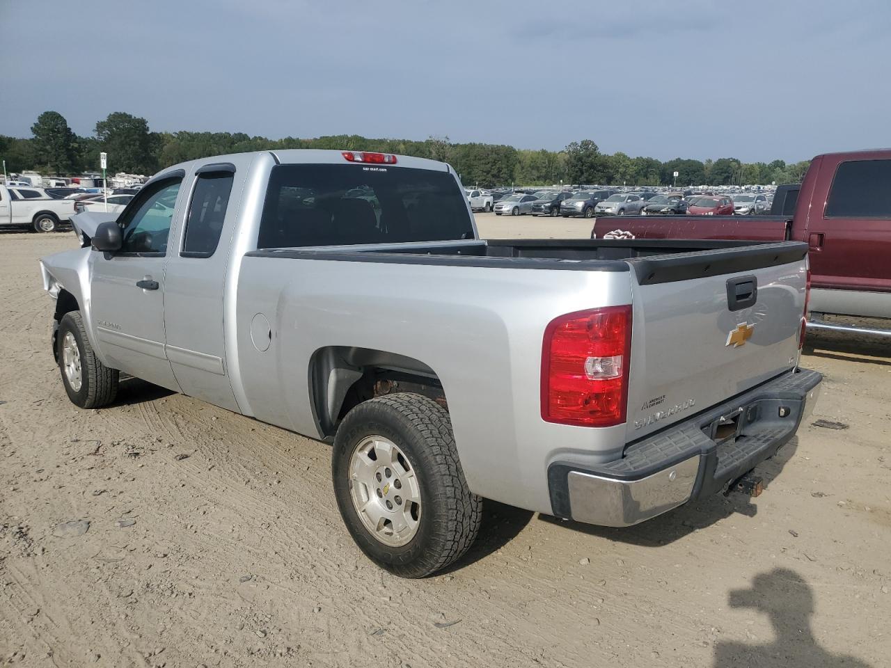 2013 CHEVROLET SILVERADO - Фото 2