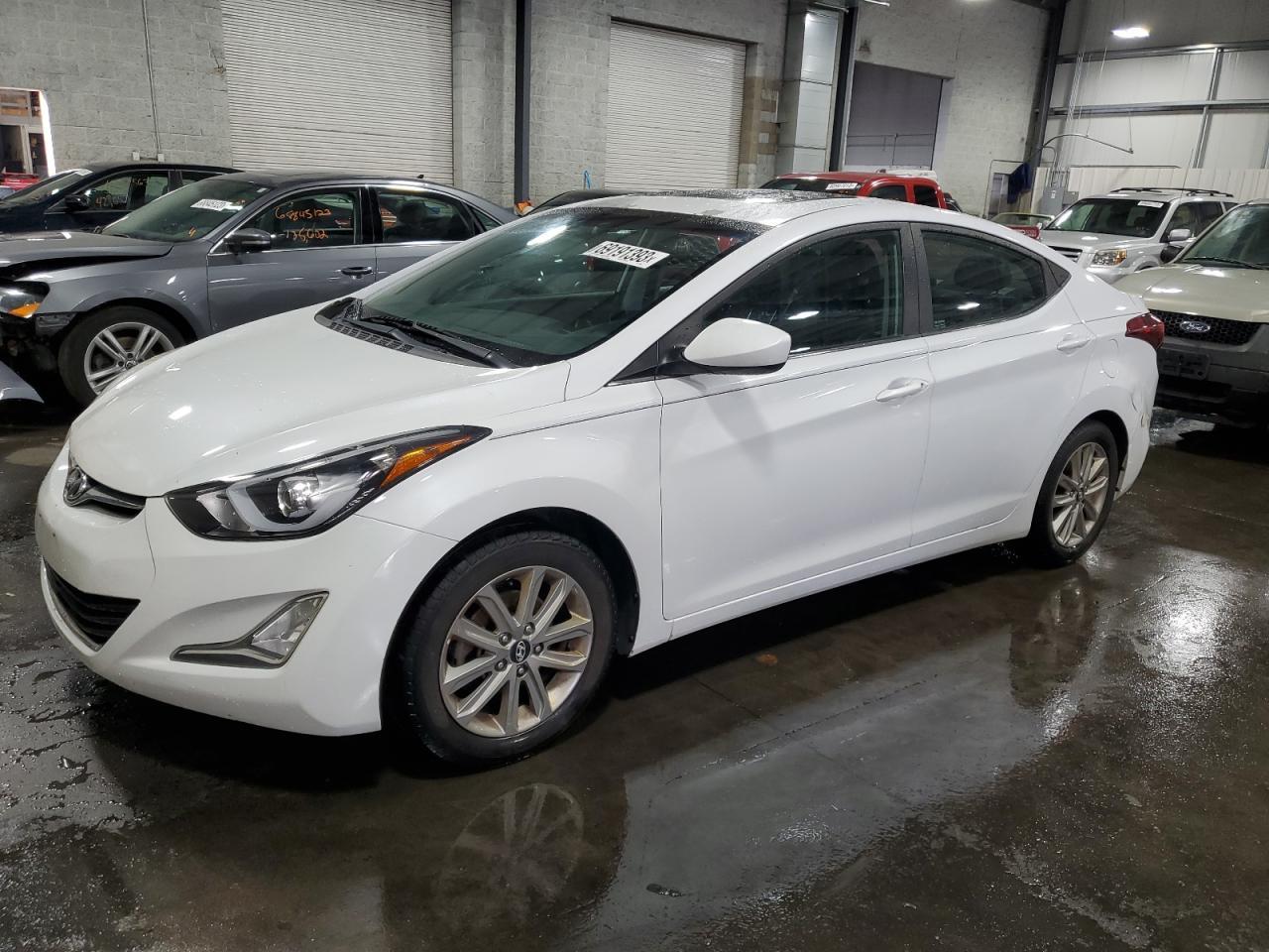 2015 HYUNDAI ELANTRA SE