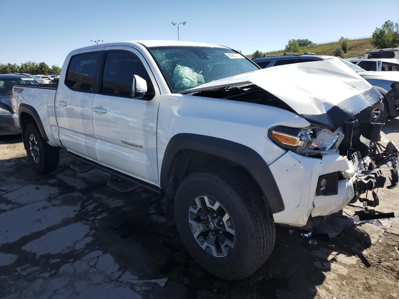 2018 TOYOTA TACOMA DOU - Image 4