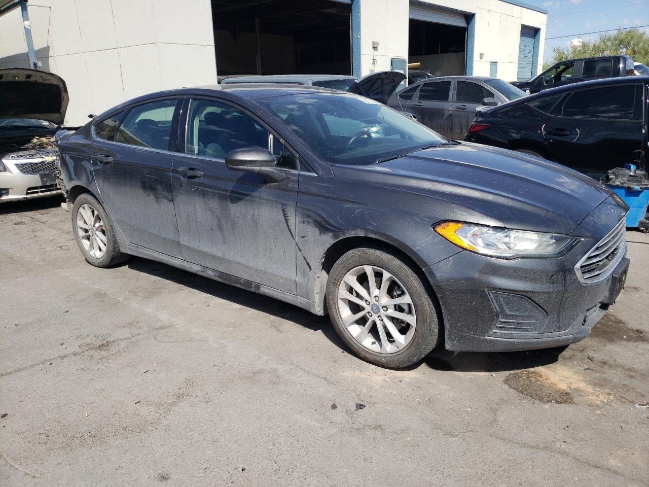 2020 FORD FUSION SE - Фото 4