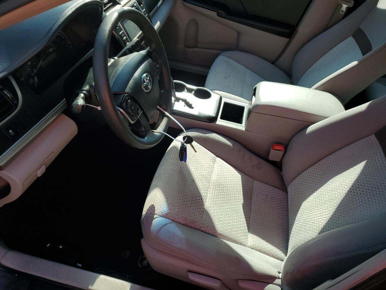 2014 TOYOTA CAMRY L - Image 7
