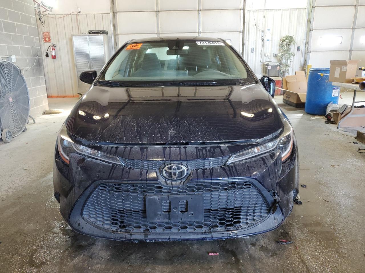 2020 TOYOTA COROLLA LE - Фото 5