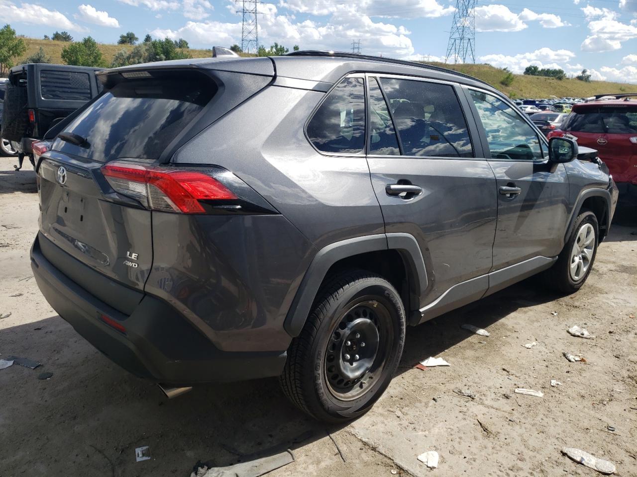 2021 TOYOTA RAV4 LE - Фото 3