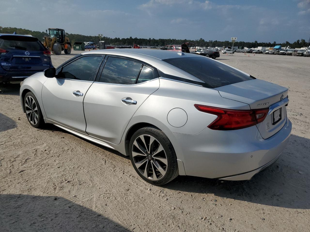 2016 NISSAN MAXIMA 3.5 - Фото 2