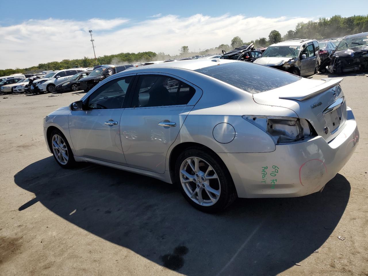 2014 NISSAN MAXIMA S - Фото 2