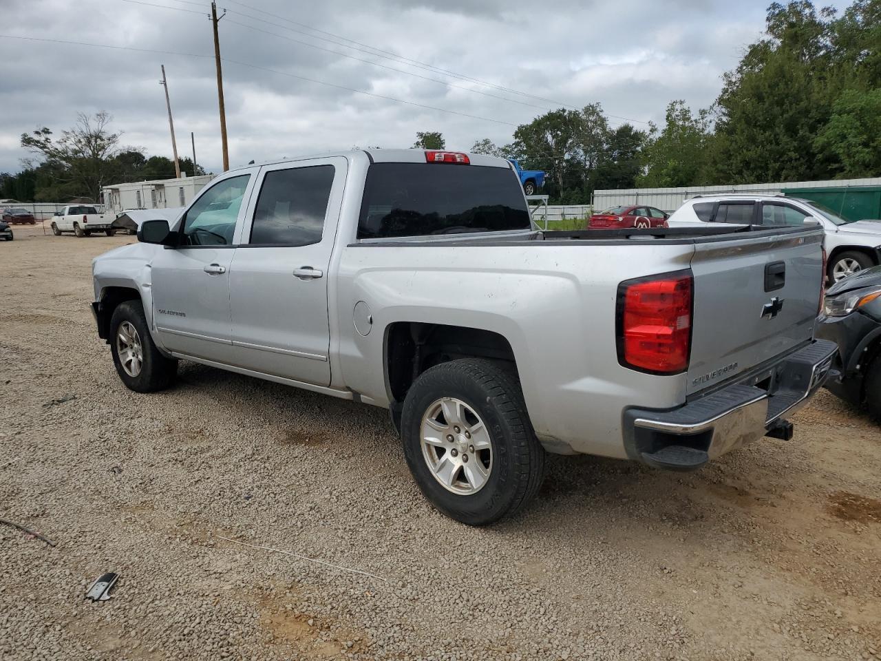 2017 CHEVROLET SILVERADO - Image 2