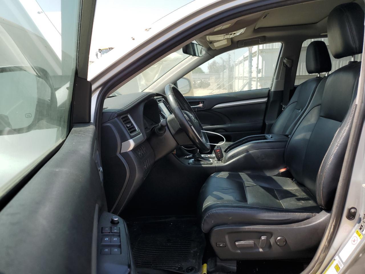 2018 TOYOTA HIGHLANDER - Фото 7