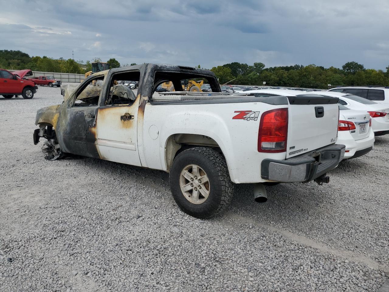 2011 GMC SIERRA K15 - Image 2