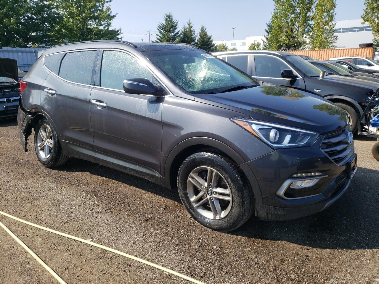 2017 HYUNDAI SANTA FE S - Image 4