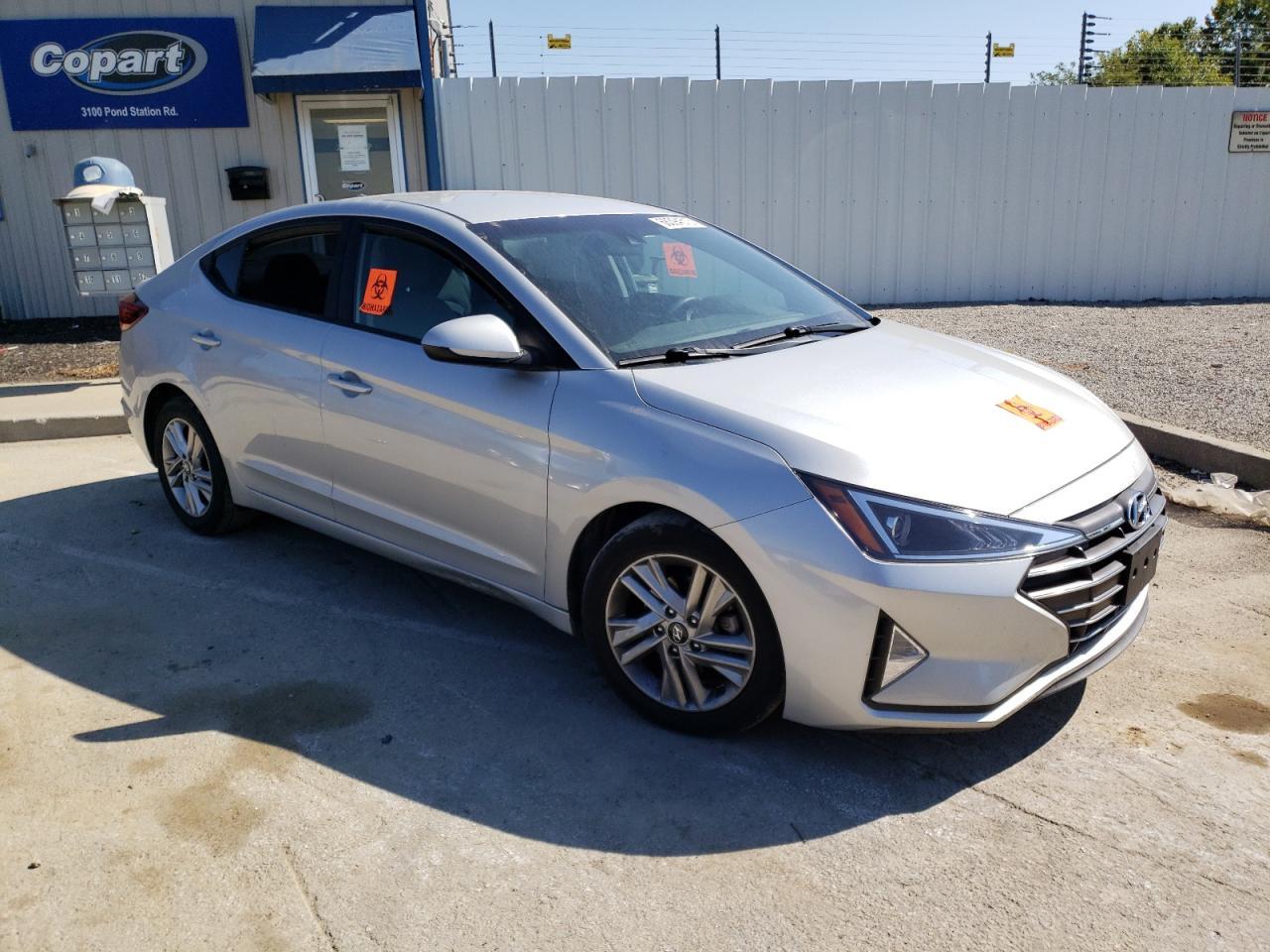 2019 HYUNDAI ELANTRA SE - Фото 4