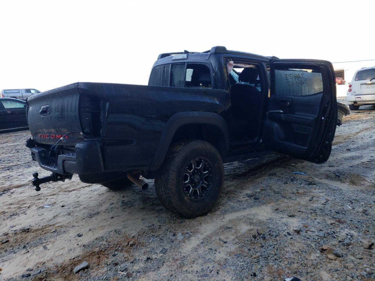 2016 TOYOTA TACOMA DOU - Фото 3
