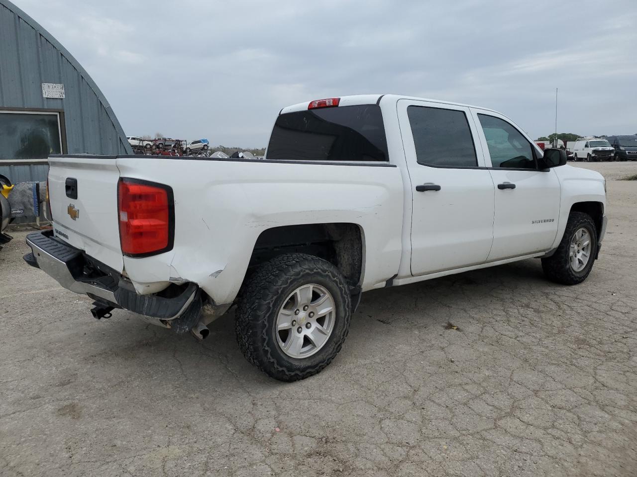 2018 CHEVROLET SILVERADO - Фото 3