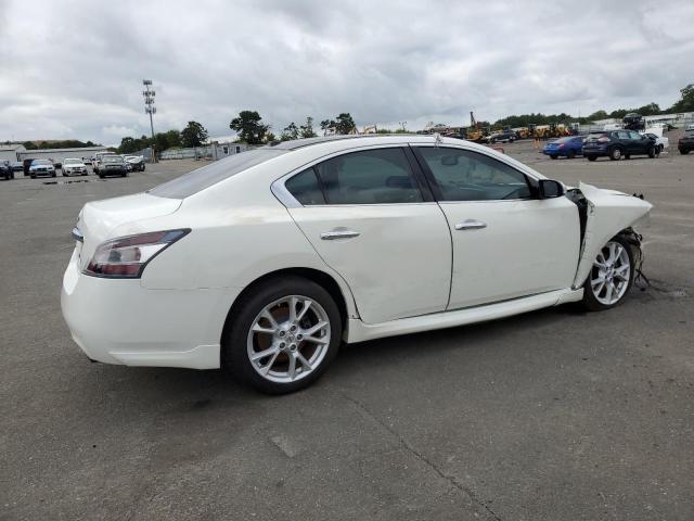 2014 Nissan Maxima S - Image 3