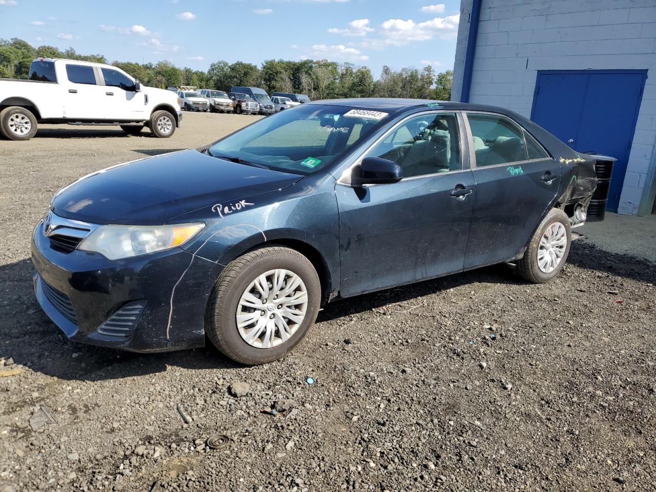 2014 TOYOTA CAMRY L