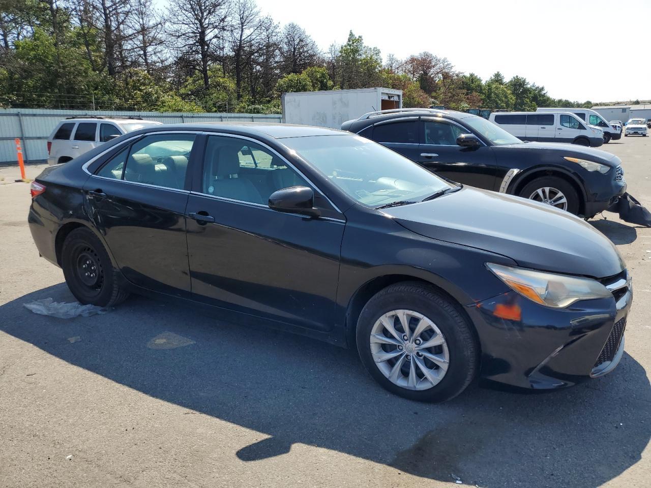 2016 TOYOTA CAMRY LE - Фото 4
