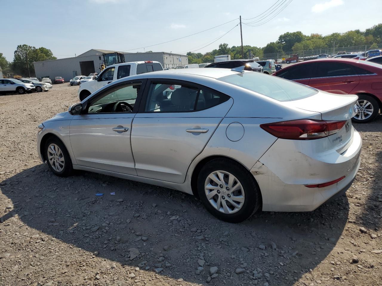 2017 HYUNDAI ELANTRA SE - Image 2