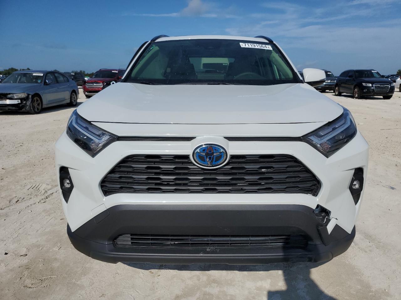 2024 TOYOTA RAV4 XLE P - Image 5