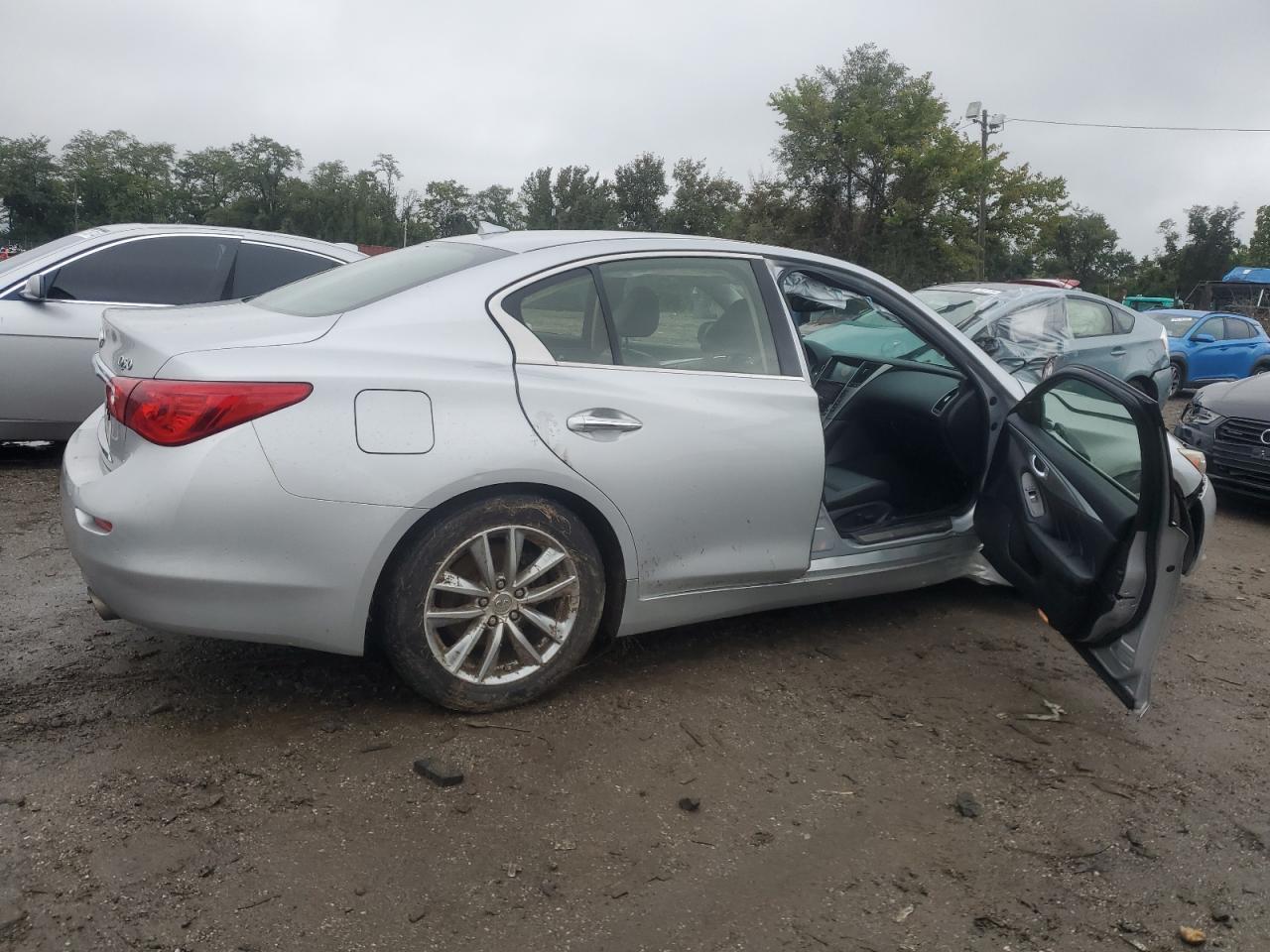 2014 INFINITI Q50 BASE - Image 3