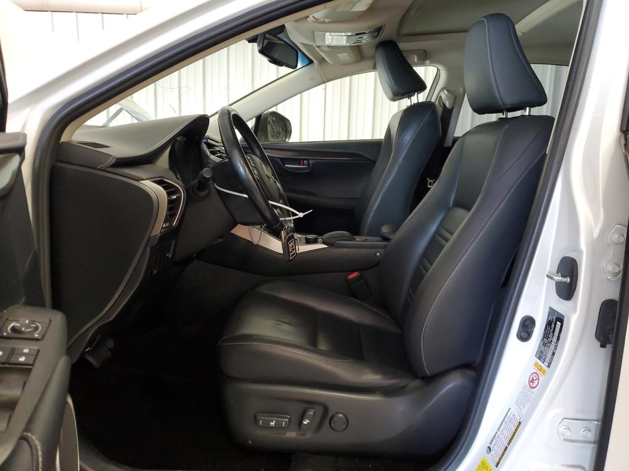2017 LEXUS NX 200T BA - Фото 7