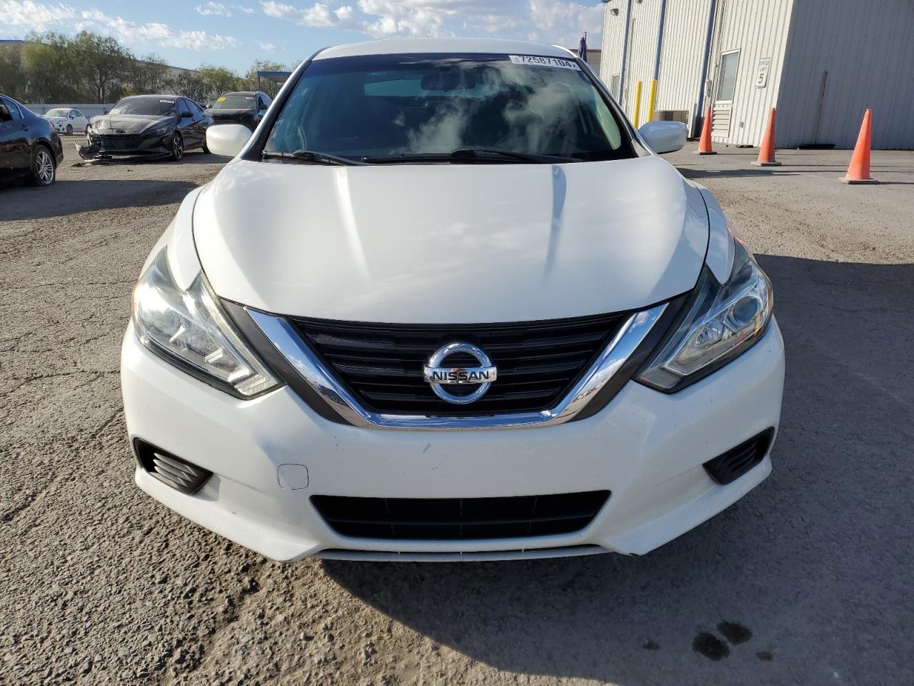 2017 NISSAN ALTIMA 2.5 - Фото 5